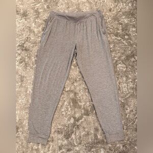 Under Armour Armor UA Women's Gray Lightweight Joggers Pants XL Extra Large